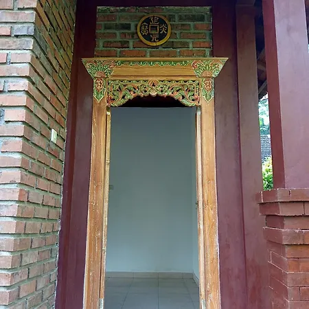 Purana Guest House
